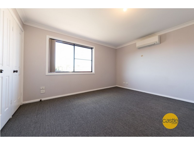 3/210 Denison St, Broadmeadow NSW 2292