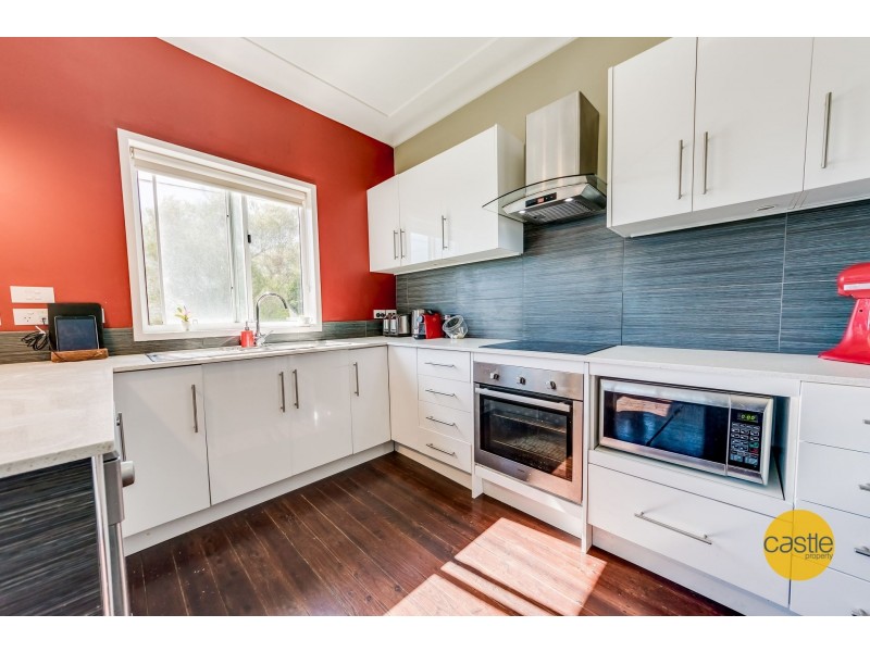 79 Warners Bay Rd, Warners Bay NSW 2282