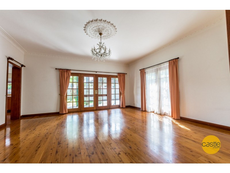 2 Godfrey St, Waratah NSW 2298