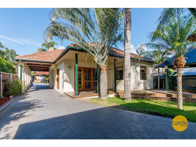 2 Godfrey St, Waratah NSW 2298