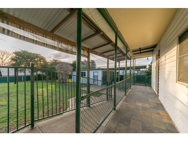 63 Wentworth St, Wallsend NSW 2287