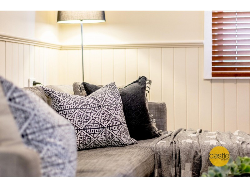 34 Lindsay St, Hamilton NSW 2303