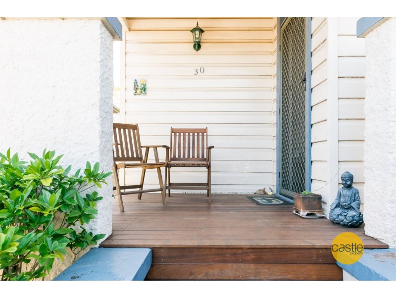 30 Mounter St, Mayfield East NSW 2304