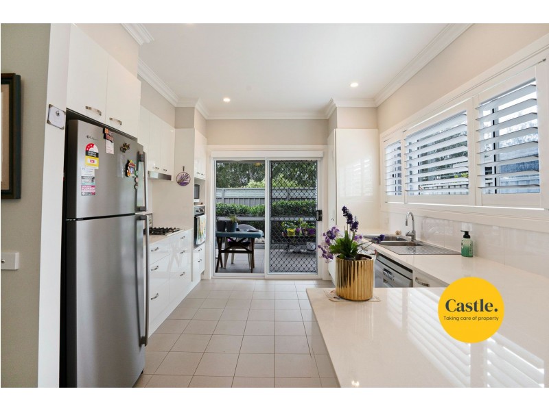 12 Cockatoo Court, Fullerton Cove NSW 2318