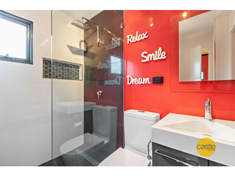 2/106 The Lane, Wickham NSW 2293