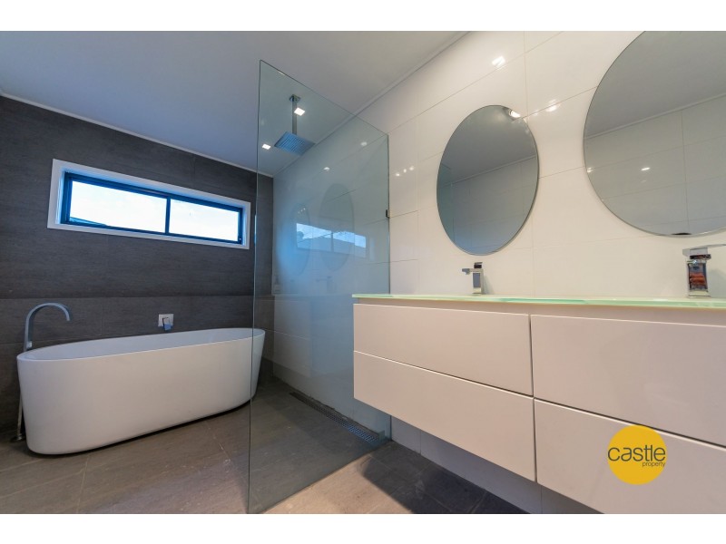 8 Gamack St, Mayfield NSW 2304