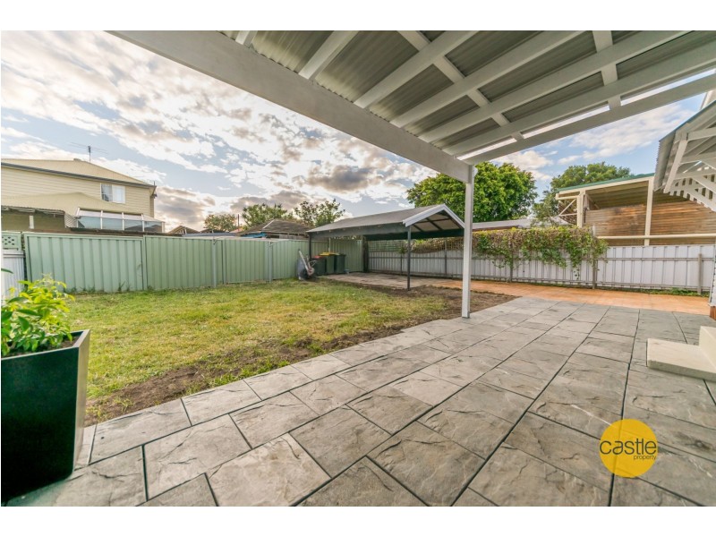 8 Gamack St, Mayfield NSW 2304