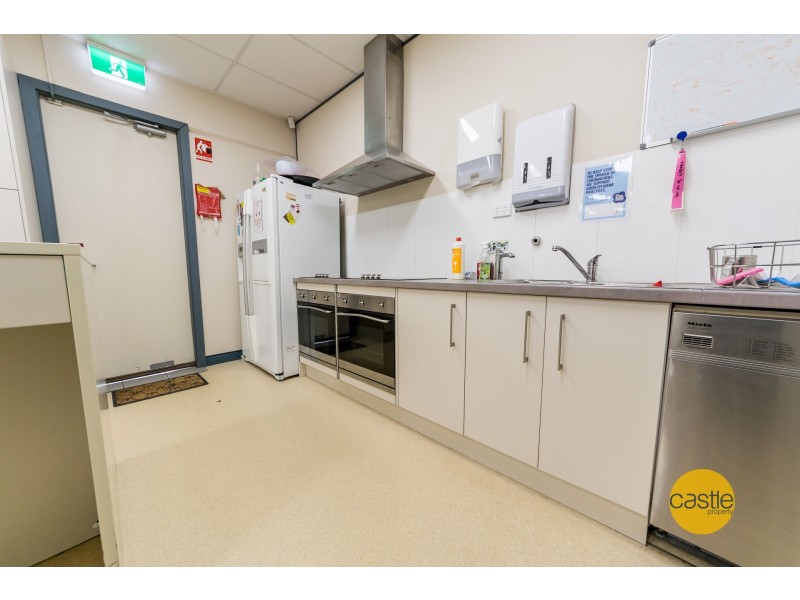 18b Warabrook Blvd, Warabrook NSW 2304