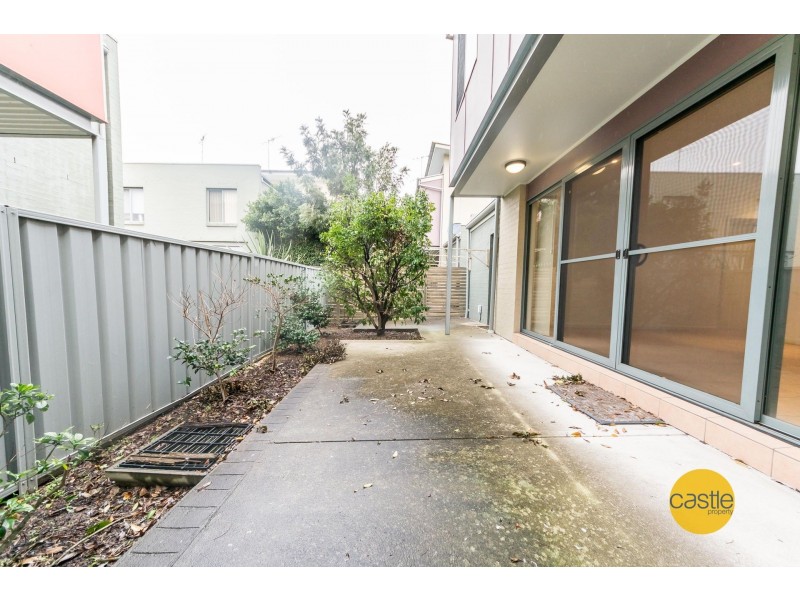 8/128 Broadmeadow Rd, Broadmeadow NSW 2292