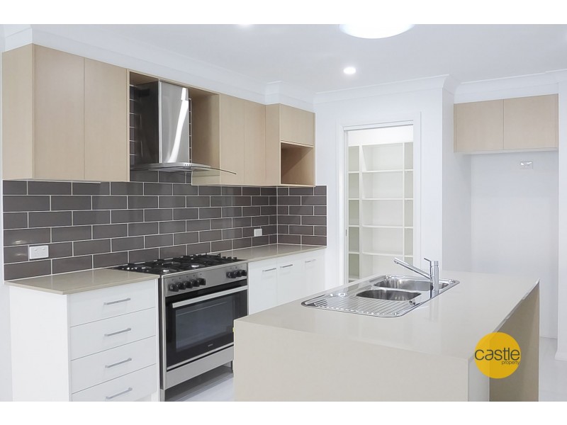 8 Koba St, Fletcher NSW 2287