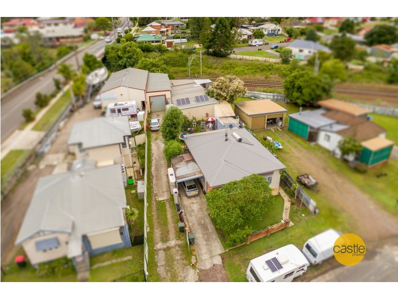 4 Park St, Teralba NSW 2284