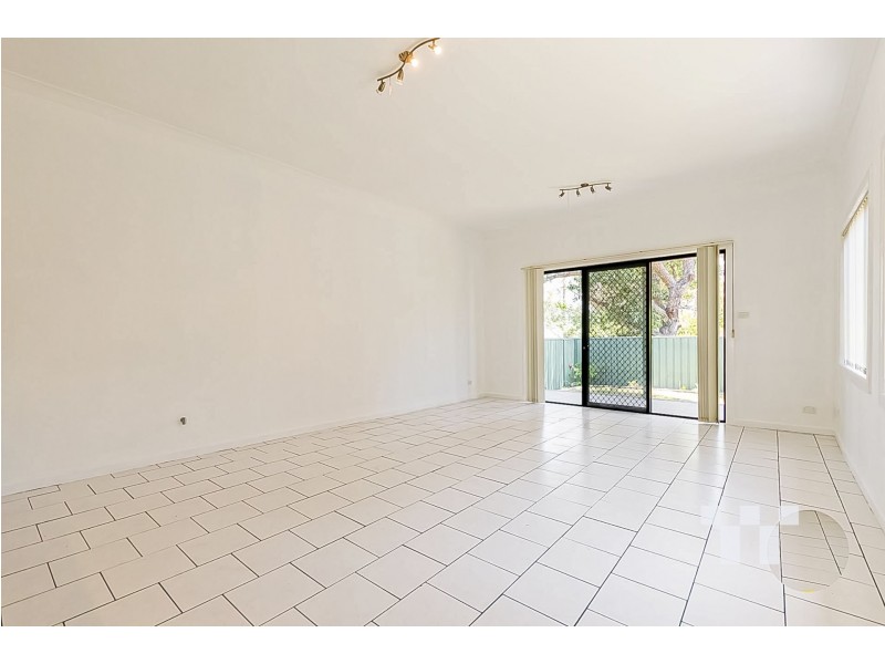 310 Darby St, Cooks Hill NSW 2300