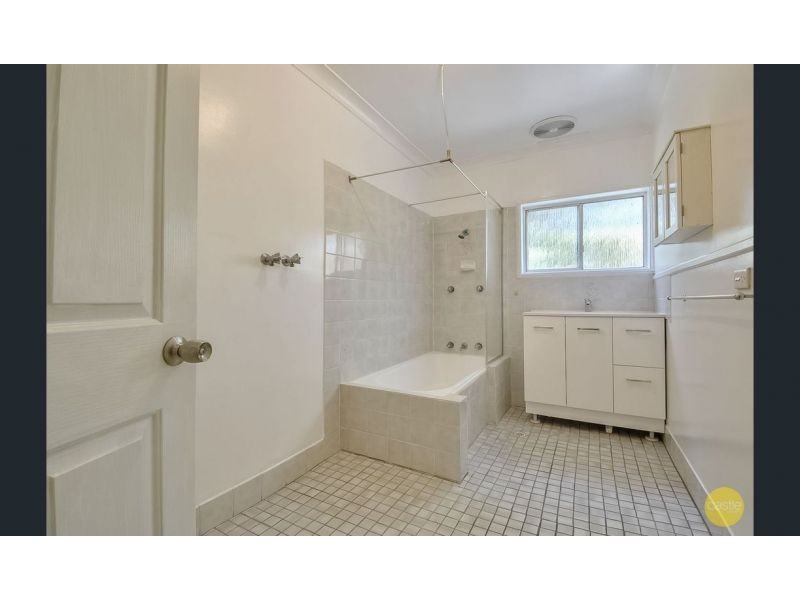 1/237 Gosford Rd, Adamstown NSW 2289