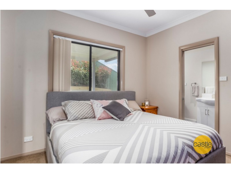 4 Merrivale Rd, Mount Hutton NSW 2290