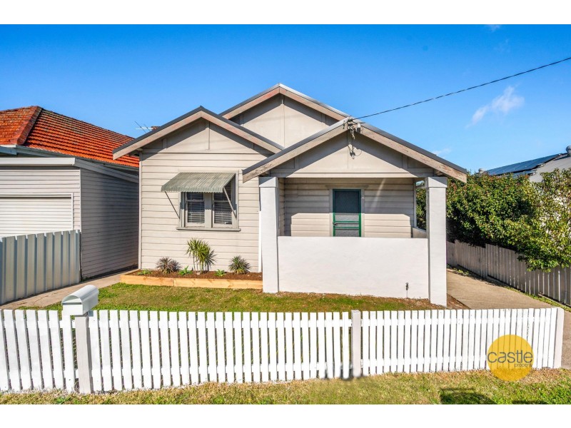 32 King St, Waratah West NSW 2298