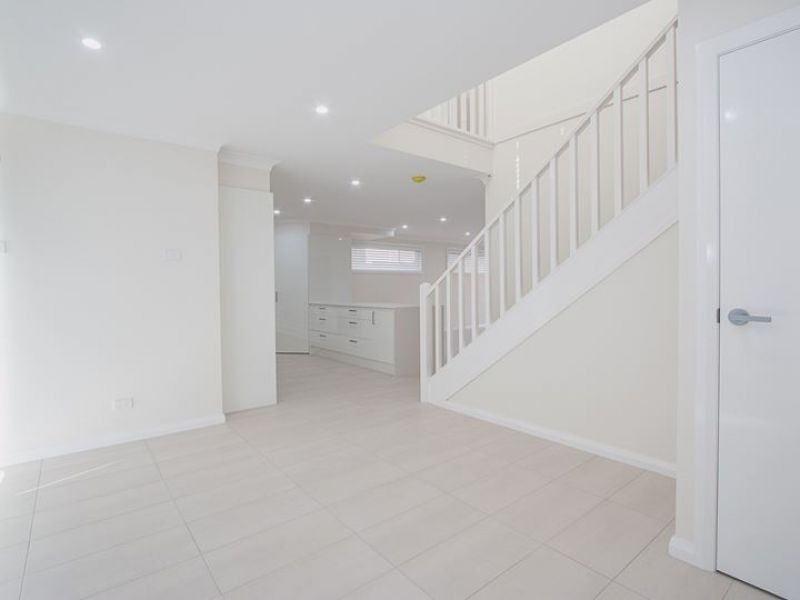 2/4e Kemp St, Wallsend NSW 2287