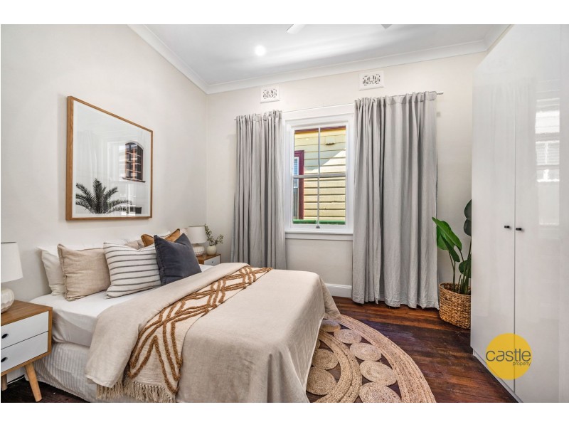 6 Villiers St, Mayfield NSW 2304