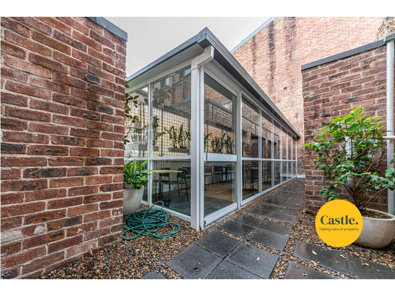 Shop Hunter Street, Newcastle NSW 2300