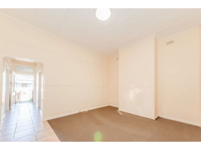 36 James Street, Hamilton NSW 2303