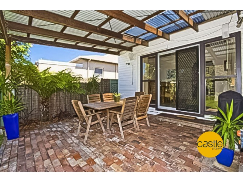 19 Kitchener Parade, Mayfield East NSW 2304