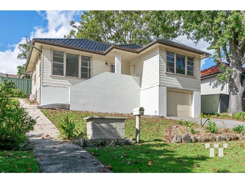 11 Sheridan Ave, Adamstown Heights NSW 2289
