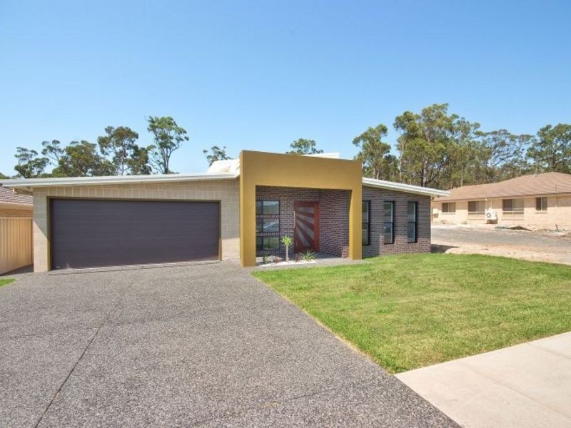 25 Wigeon Chase, Cameron Park NSW 2285