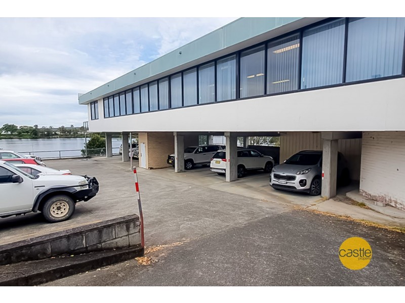 98 Victoria St, Taree NSW 2430