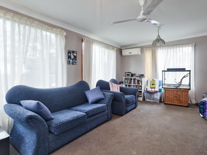 4 Denby St, Garden Suburb NSW 2289