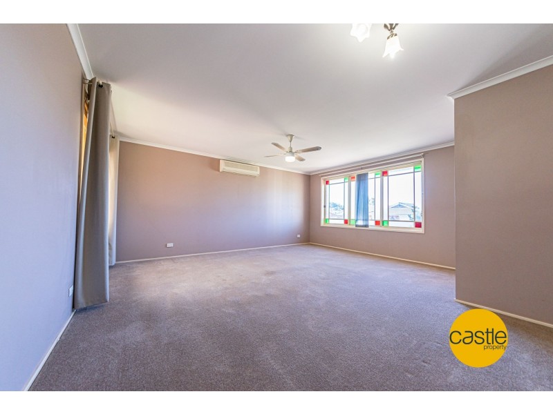 7 Gum Tree Court, Cameron Park NSW 2285