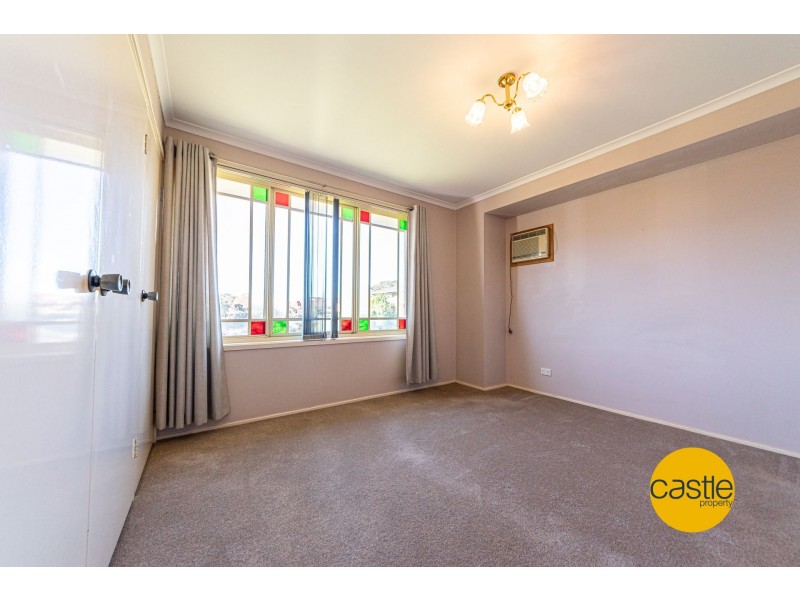 7 Gum Tree Court, Cameron Park NSW 2285