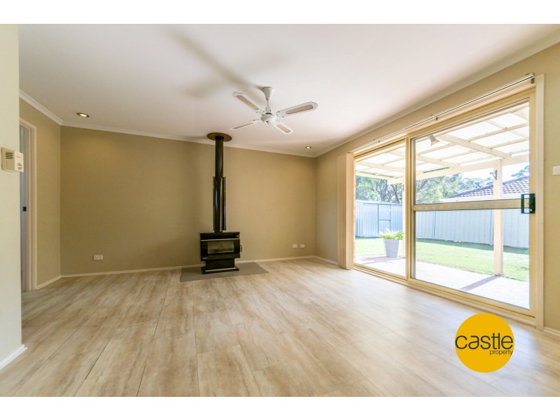 7 Gum Tree Court, Cameron Park NSW 2285