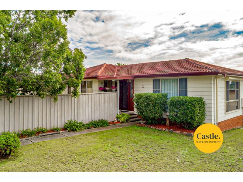 1 Berwick Cres, Maryland NSW 2287