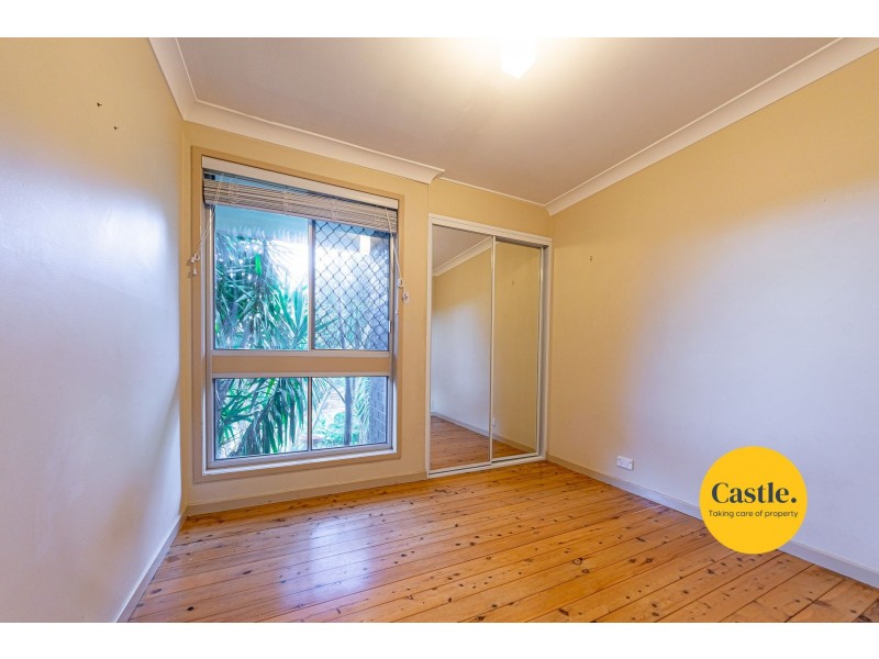 77 Kimbarra Cl, Kotara NSW 2289