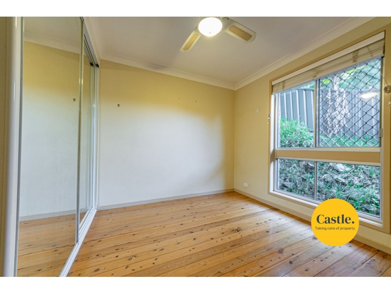 77 Kimbarra Cl, Kotara NSW 2289