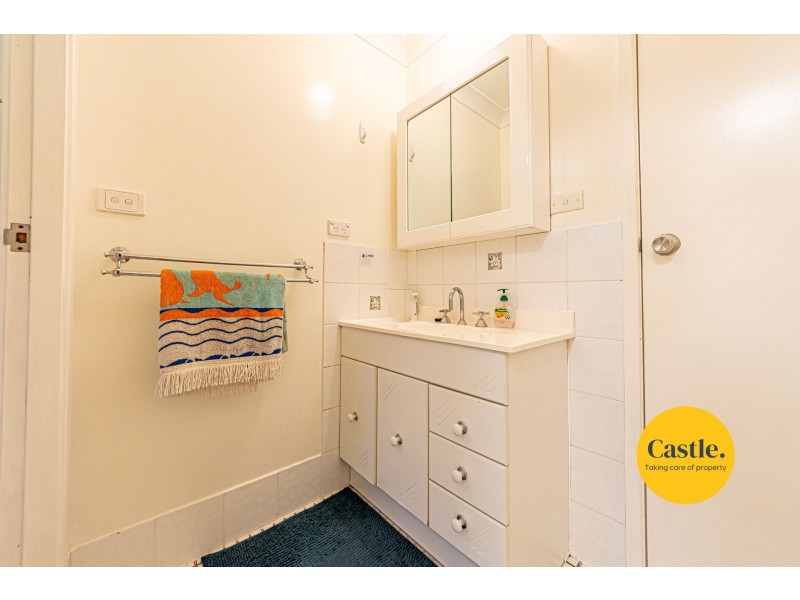 77 Kimbarra Cl, Kotara NSW 2289