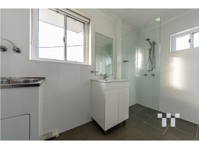 8/105 Georgetown Rd, Waratah NSW 2298