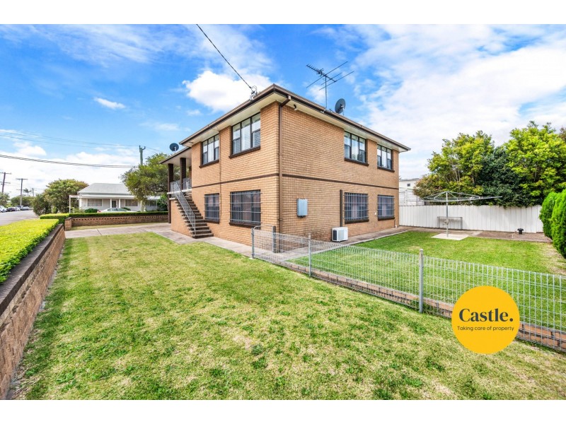 7 Blackall St, Hamilton NSW 2303