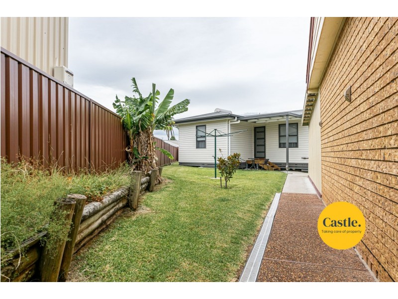 3a Benalla Close, Maryland NSW 2287
