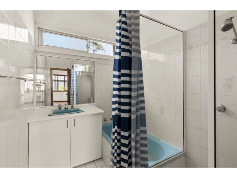 8 Park St, Cardiff NSW 2285