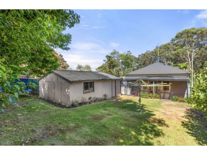 8 Park St, Cardiff NSW 2285