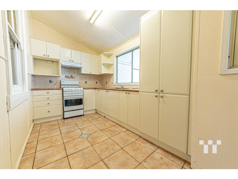 36 James Street, Hamilton NSW 2303