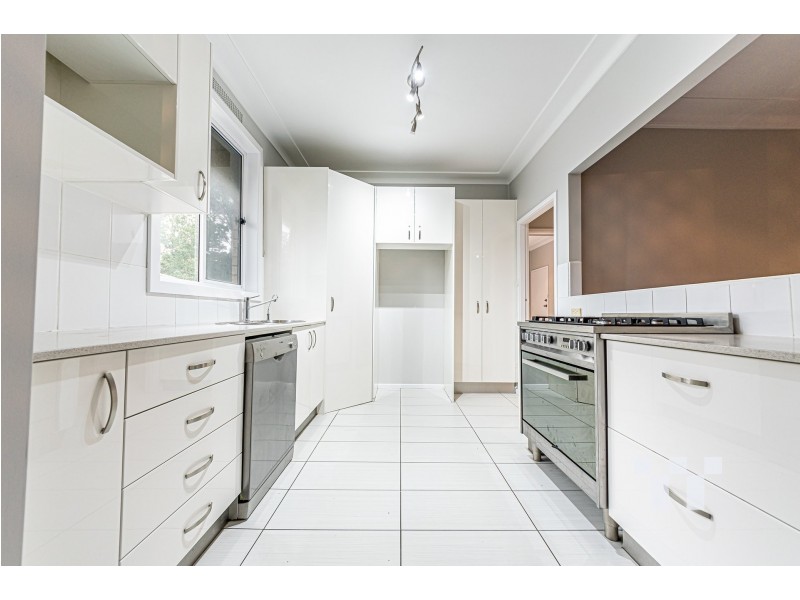 54 Kimbarra Close, Kotara NSW 2289