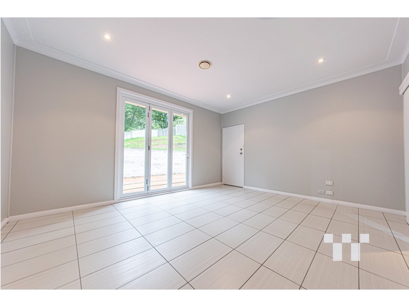 54 Kimbarra Close, Kotara NSW 2289