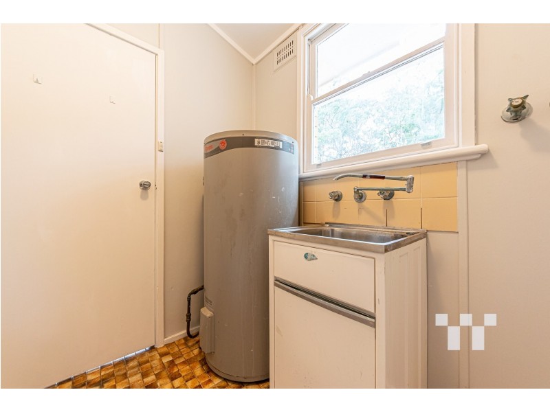 54 Kimbarra Close, Kotara NSW 2289