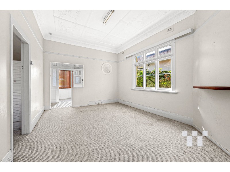 131 Tudor St, Hamilton NSW 2303