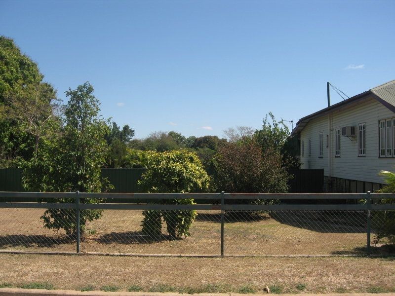 11 Craven Street, Charters Towers QLD 4820