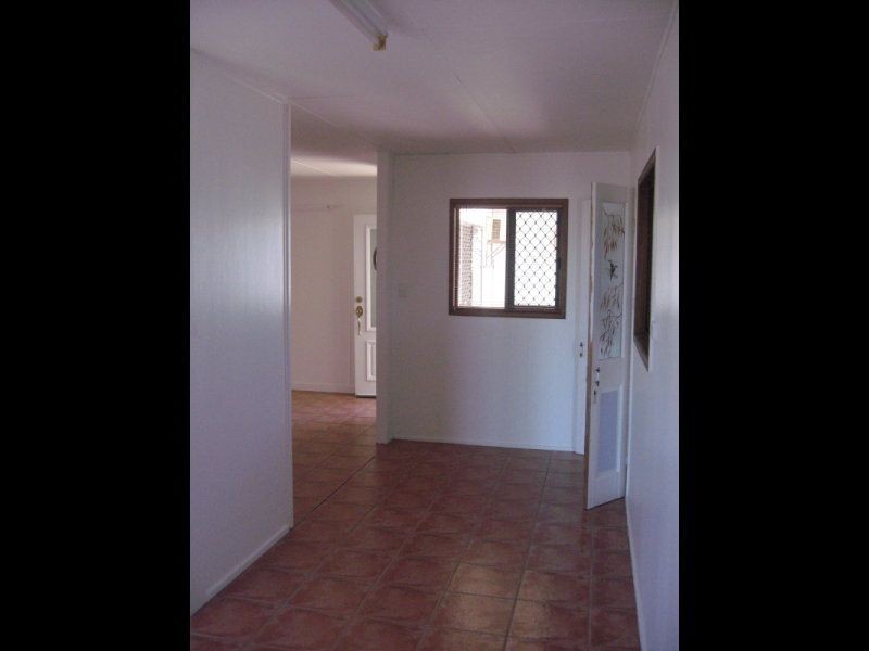 12 Devereux Street, Charters Towers QLD 4820