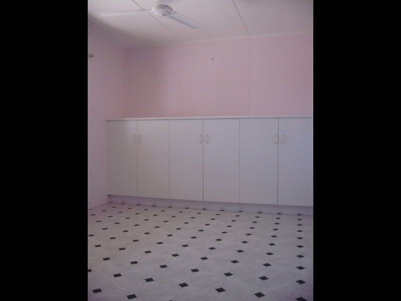 12 Devereux Street, Charters Towers QLD 4820