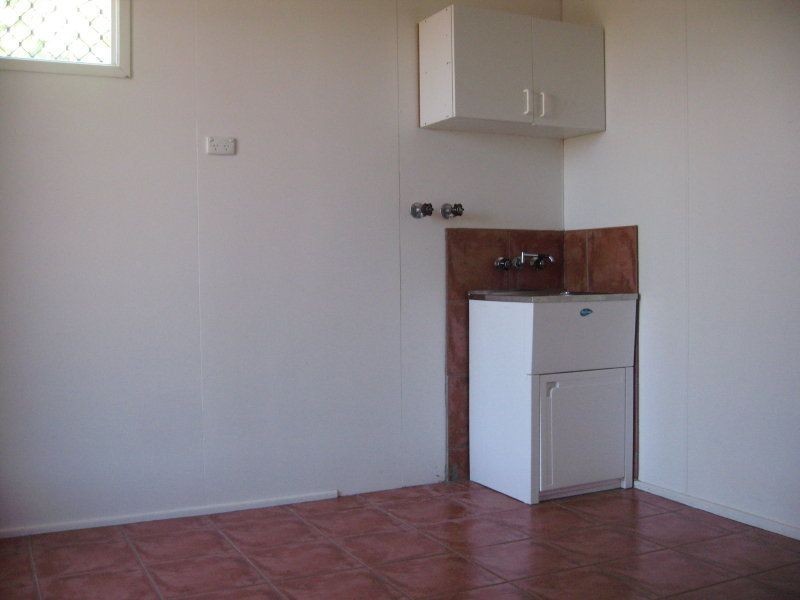 12 Devereux Street, Charters Towers QLD 4820