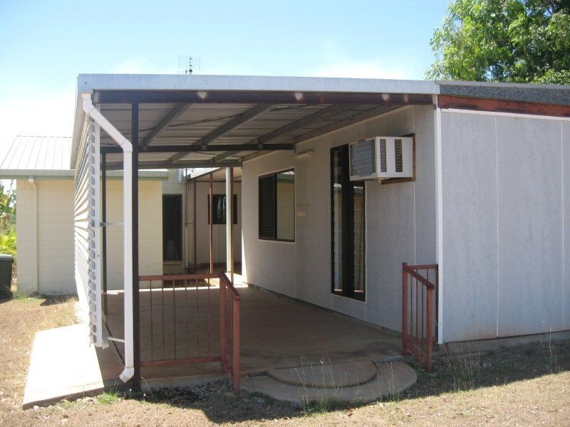 12 Devereux Street, Charters Towers QLD 4820